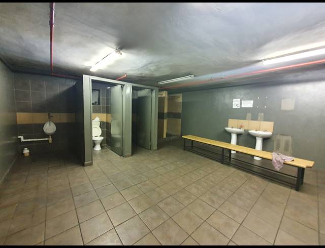 7,396M² WAREHOUSE TO LET IN ISANDO